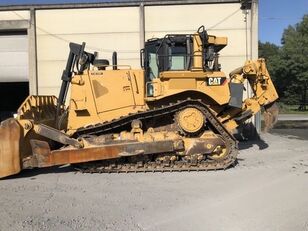 bulldozer CAT D8