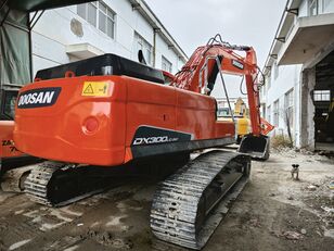 escavadora de rastos Doosan Excavator Doosan DX300LC Digger
