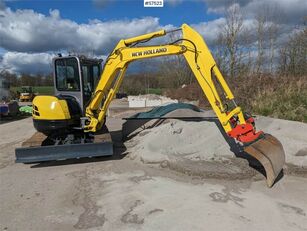 escavadora de rastos New Holland E502C Excavator with tilt bracket and bucket SEE V