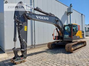 escavadora de rastos Volvo EC200E