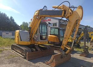 mini-escavadora New Holland E70 BSR