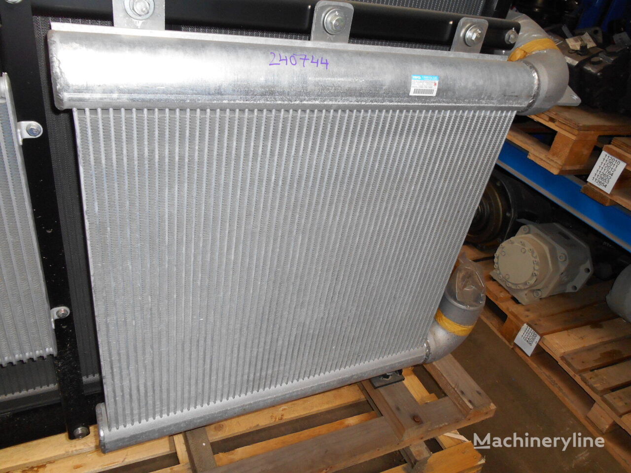 radiador de água New Holland T.Rad 1456-145-1000 LS05P0054S035 para escavadora New Holland Kobelco E485C